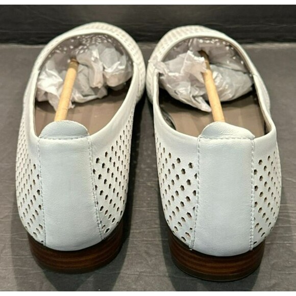 Array 'Willowy' White Nappa Leather Slip On Loafers Women's Size 12 N W/ Box - Picture 4 of 7